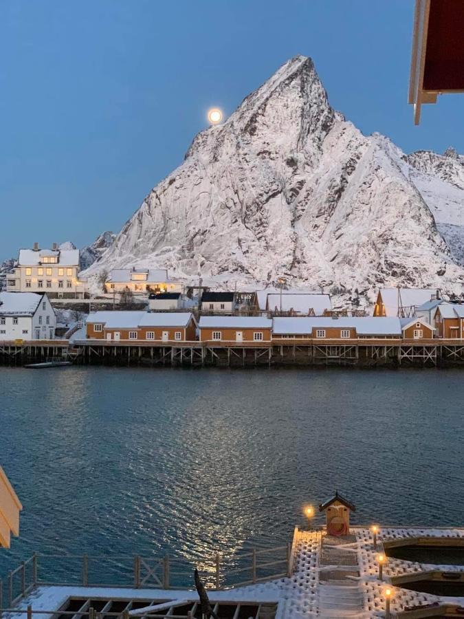 Lofoten Suite Apartments - Rostad Retro Rorbuer Reine Eksteriør billede