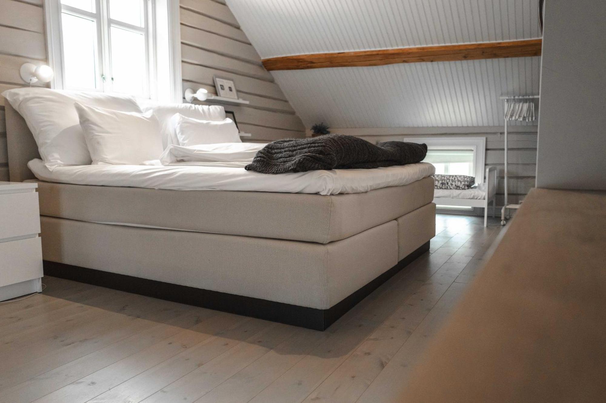 Lofoten Suite Apartments - Rostad Retro Rorbuer Reine Eksteriør billede