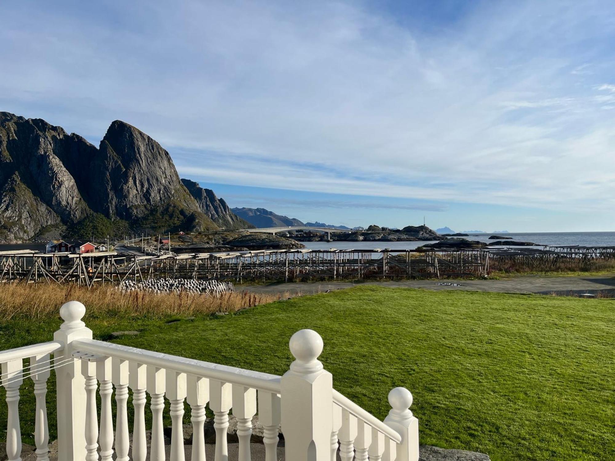 Lofoten Suite Apartments - Rostad Retro Rorbuer Reine Eksteriør billede